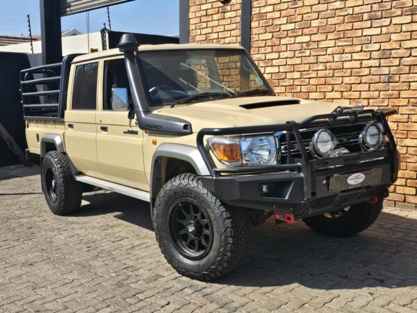 2023 Toyota Land Cruiser 79 V8