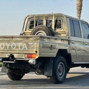 TOYOTA LAND CRUISER DOUBLE CABIN PICKUP