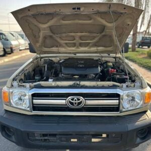 TOYOTA LAND CRUISER DOUBLE CABIN PICKUP