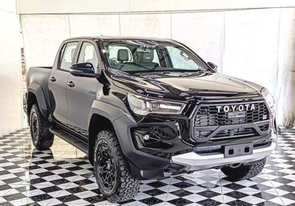 Toyota hilux gr sport 2024