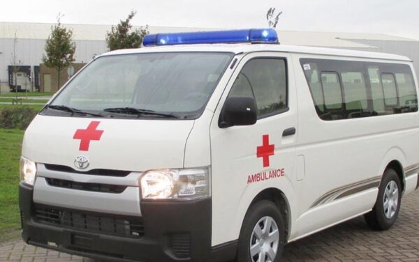 Toyota hiace ambulance 4x4