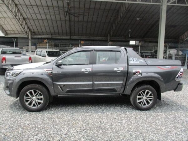 TOYOTA HILUX REVO DOUBLE CAB 2.8 G 4X4