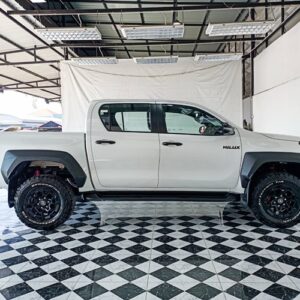 Toyota Hilux Revo Rocco