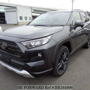 2024 toyota rav4 xle premium​