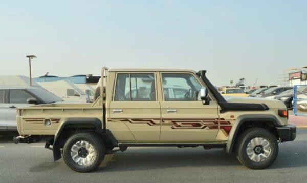 2024 TOYOTA LAND CRUISER DOUBLE CABIN