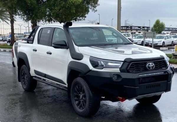 2021 TOYOTA HILUX RUGGED X