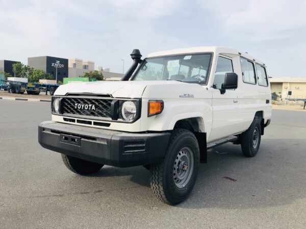 Toyota Land Cruiser 78 Hard Top 2024