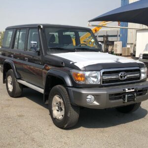 Toyota Land Cruiser 76 Pickup