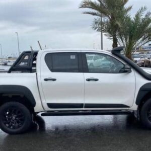 Toyota Hilux Rugged X