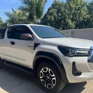 2023 TOYOTA HILUX 2.8 REVO SMARTCAB